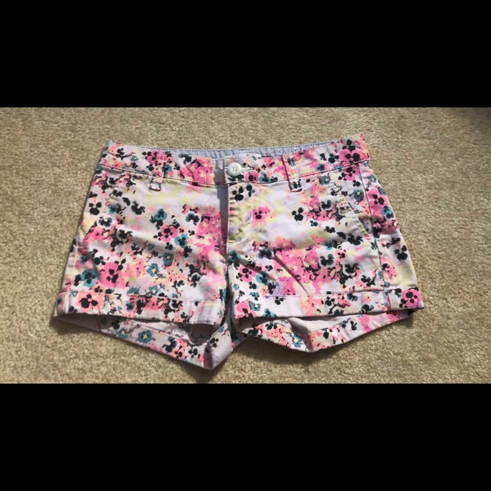 -Jean shorts